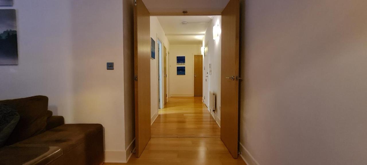 Pass The Keys Spacious 3Beds Flat Near City Centre - Free Parking Édimbourg Extérieur photo